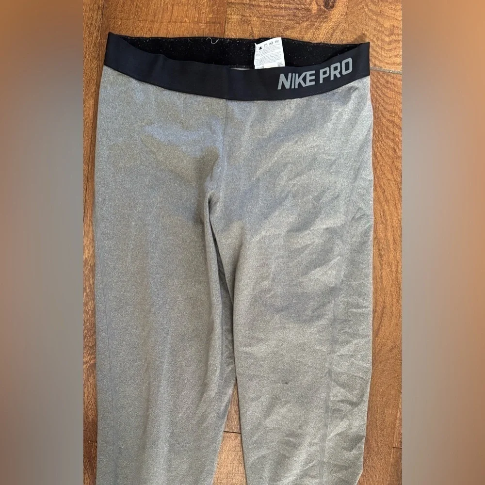 Nike pro Womens leggings Sz Large drifit